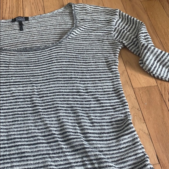 Nollie black & white stripe sweater medium - Picture 3 of 4